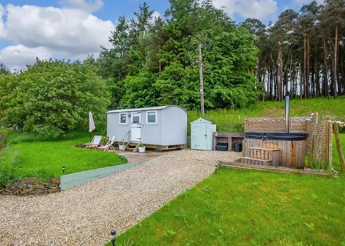The Little Yorkshire Shepherd\'S Hut